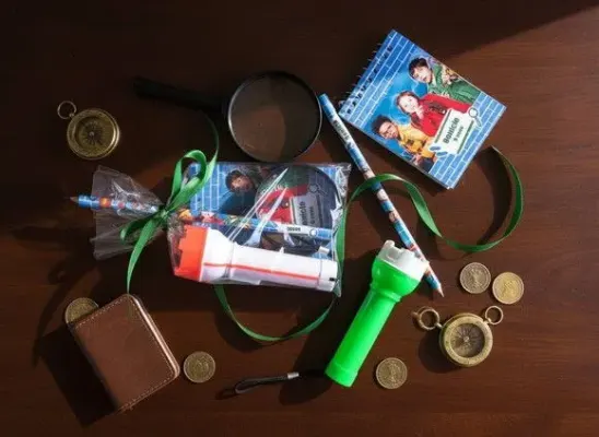 Kit Bloquinho + Lupa e Lanterna Dpa Personalizado - artesanato de Mi Papelaria Criativa