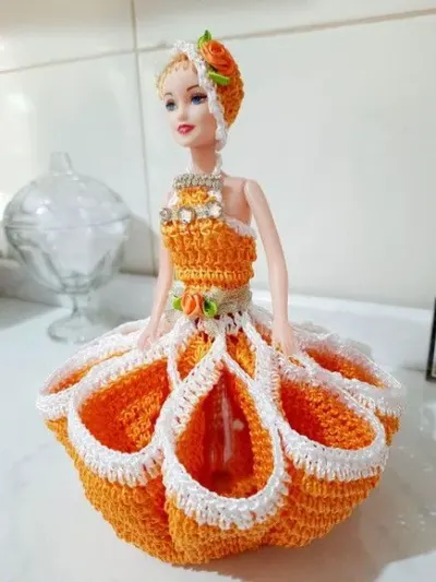 Boneca Porta Ovos - artesanato de Graça Carvalho Crochê