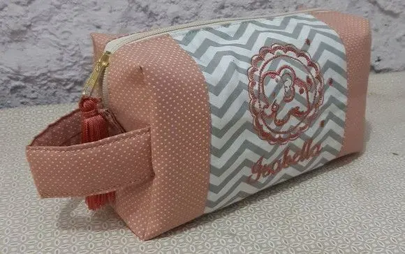 Necessaire com kit bucal - artesanato de Ateliê cantinho do bebê