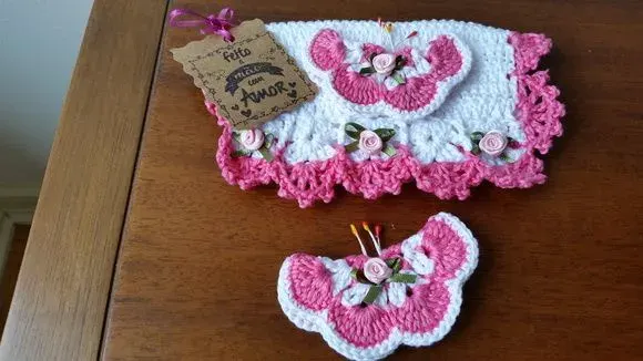 Puxador Fogão Imã Gel. Borboleta Pitaya Rosa - artesanato de Mari Crochê feito com carinho!