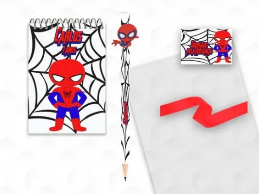 Bloquinho com Aplique Homem Aranha Personalizado - artesanato de creativitybynina