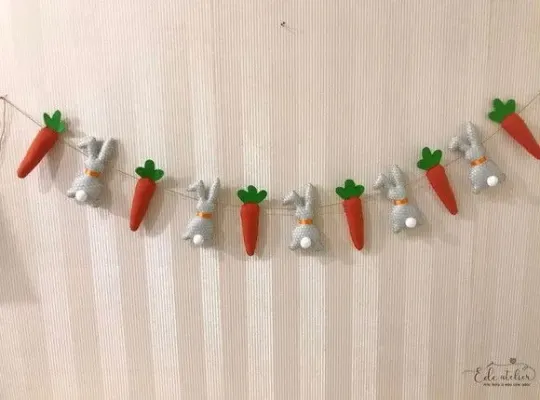 Varal com Enfeites de Páscoa em Feltro 1,50m - artesanato de edeatelier