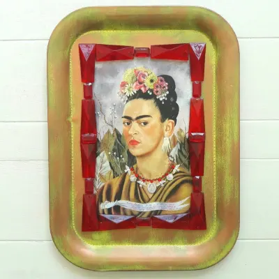 Quadro Frida Dourado - artesanato de Estudio Bananeira
