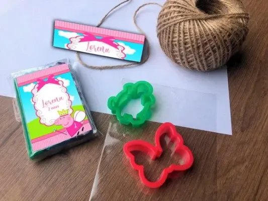 Massinha Modelar Porquinha Personalizada - artesanato de Mi Papelaria Criativa
