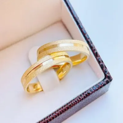 Alianças de Ouro 18k 4mm 4grs Casamento + Anel Solitário - artesanato de TM JOIAS