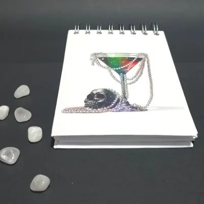 Bloco de notas holográfico A6 wire-o - 100 folhas com ornamento [Coleção Memento Mori] - artesanato de MadMoon Studio