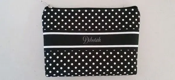 Necessaire personalizada - Bolinhas - artesanato de Innovare Studio