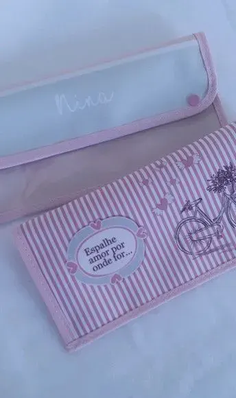 Necessaire para kit higiene - espalhe amor - artesanato de Innovare Studio