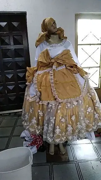 Roupa luxo Oxum - artesanato de Ateliê Ofatemi
