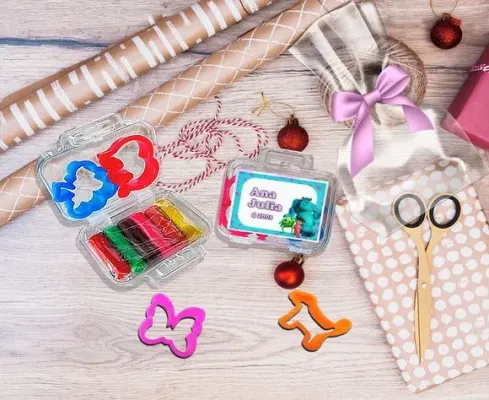 Mini Maleta com Massinhas Monstros S.a Personalizada - artesanato de Artmanha Lembrancinhas