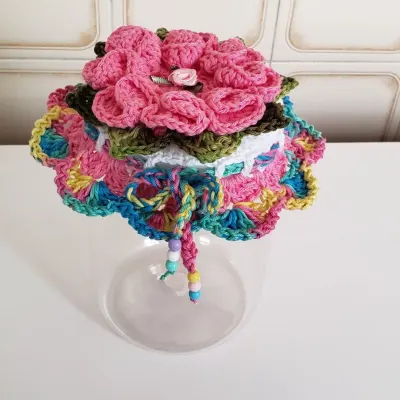 Capa para Tampa Pote de Vidro em Crochê (arco Íris) - artesanato de Mari Crochê feito com carinho!