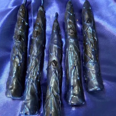 velas Nyx- Magnetismo Noturno - artesanato de A Bruxa Cósmica