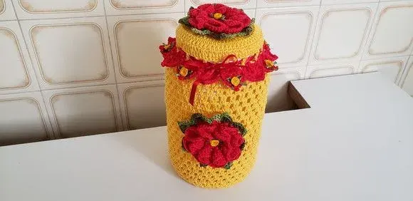 Capa para Pote de Conserva 3200 ml Crochê Amarelo - artesanato de Mari Crochê feito com carinho!
