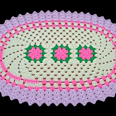 Tapete de crochê aspiral com flores - artesanato de Dulci Artes Crochê
