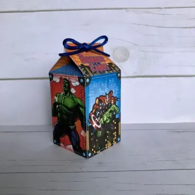 Mini Caixa Milk Vingadores - artesanato de Fina Essência Papelaria Personalizada