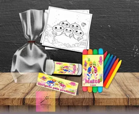 Kit Massinha + Giz + Bolha Baby Shark Personalizado - artesanato de Artmanha Lembrancinhas