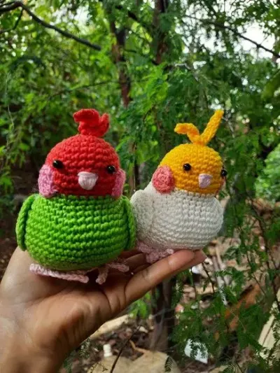 Casal de Cacatua - artesanato de Graça Carvalho Crochê