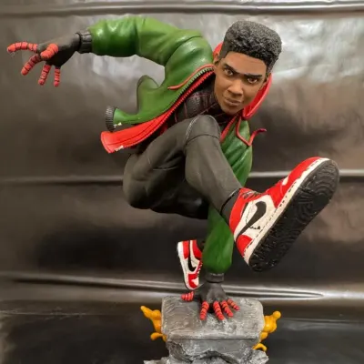 Boneco spiderman miles morales Homen aranha Action Figure - artesanato de 3D BILLA