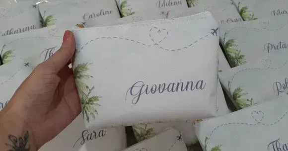 Necessaire personalizada - madrinhas - artesanato de Innovare Studio