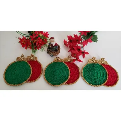 Descanso de Taças em Crochê Bolas de Natal (06 Unidades) - artesanato de Mari Crochê feito com carinho!