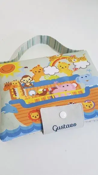 Kit higiene do bebê- Porta fraldas e lenço umedecido - artesanato de Innovare Studio