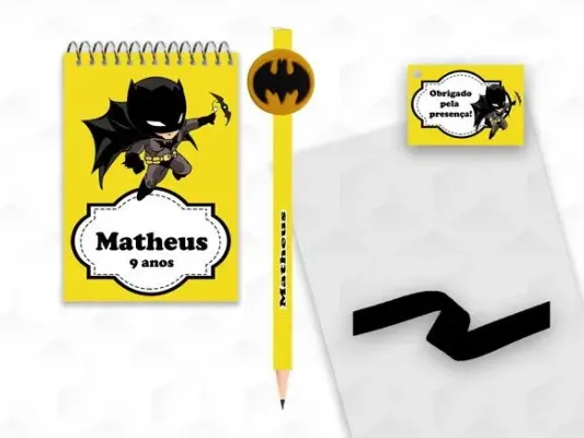 Bloquinho com Aplique Batman Personalizado - artesanato de creativitybynina