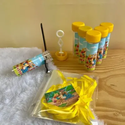Bolha de Sabão Ursinho Pooh Personalizada - artesanato de Artmanha Lembrancinhas
