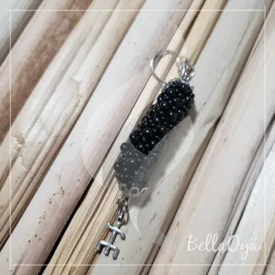Chaveiro Chicote - Exu - artesanato de BellaOya Guias e Brajas