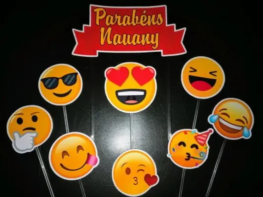 Topper de Bolo Emojis - artesanato de PAPCRIE