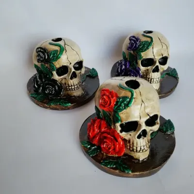 ofertório crânio gesso 10 cm - artesanato de Ateliê Silmara Boni