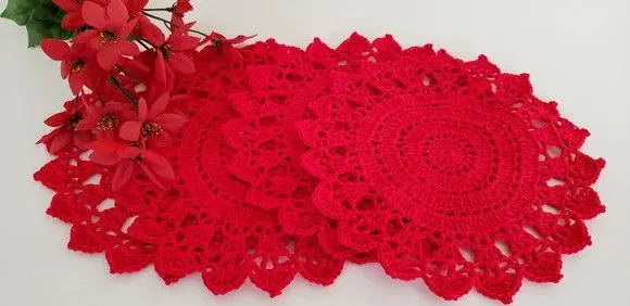 Jogo de 04 Toalhinhas em Crochê Vermelho - artesanato de Mari Crochê feito com carinho!