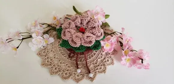 Sachê Porta Sabonete em Crochê Rosa Cristal - artesanato de Mari Crochê feito com carinho!