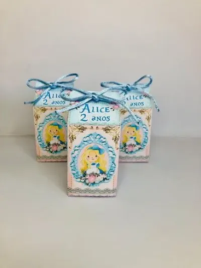 Mini Caixa Milk Alice - artesanato de Fina Essência Papelaria Personalizada