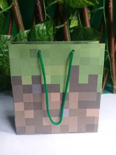 Sacolinha Mini N°03 - 14x13x6 personalizada - alça de cordão -10 unidades - artesanato de Criativos Artes  e Festas
