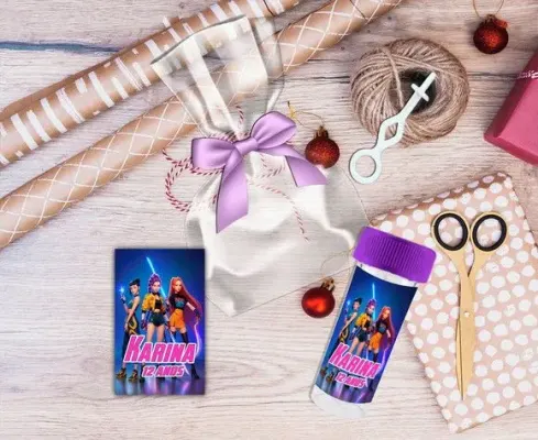 Bolha de Sabão Guerreiras do Kpop Personalizada - artesanato de Artmanha Lembrancinhas