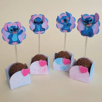 Forminha + Topper Stitch - artesanato de Amulleto Ateliê