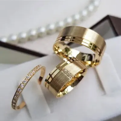 Alianças de Ouro 18k 8mm 8grs Casamento + Anel Solitário - artesanato de TM JOIAS