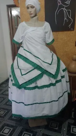 Baiana lese com fitas - artesanato de Ateliê Ofatemi