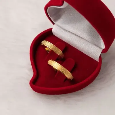 Par Alianças Noivado Tanzânia 4mm Banhada + Anel Solitário - artesanato de TM JOIAS