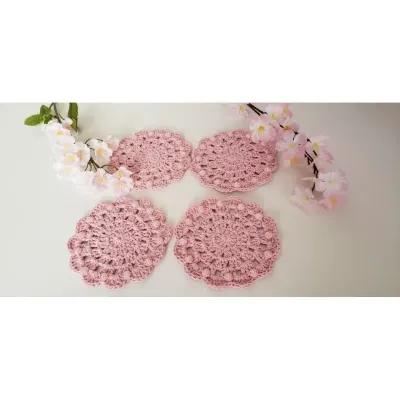 Descanso de Copos em Crochê Rosa Bebê (04 Unidades) - artesanato de Mari Crochê feito com carinho!