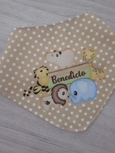 Babador bandana Safari Baby - artesanato de Innovare Studio