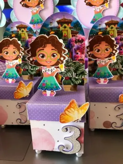 Caixa Mini Cenário Encanto Maribel - artesanato de Fina Essência Papelaria Personalizada