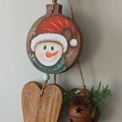 Pendente Boneco de Neve - Natal Luz - artesanato de Flor Seca Casa e Ambiente