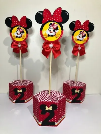 Centro De Mesa Minnie Vermelha - artesanato de Fina Essência Papelaria Personalizada
