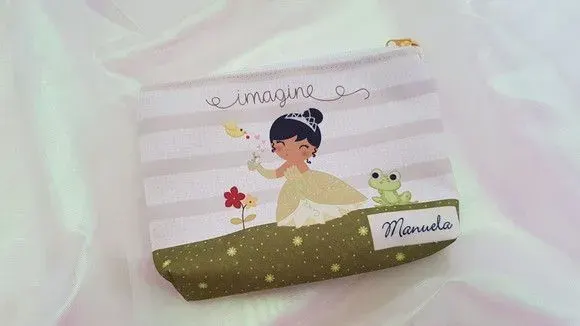 Necessaire personalizada Princesa - artesanato de Innovare Studio