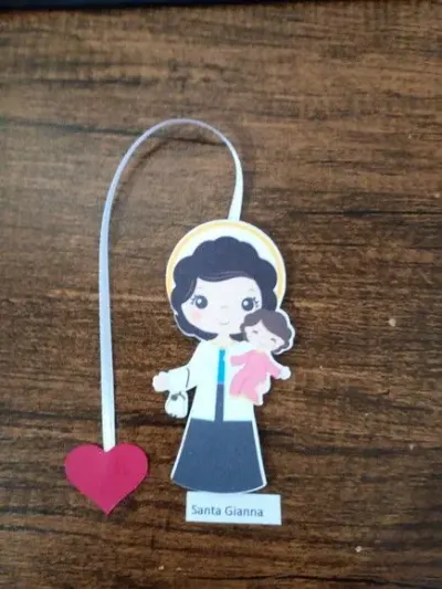 Marcador de Página 08 cm - Santa Gianna N - artesanato de Emejhu Personalizados