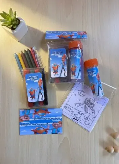Kit Massinha + Giz + Bolha - Blippi Personalizado - artesanato de Mi Papelaria Criativa