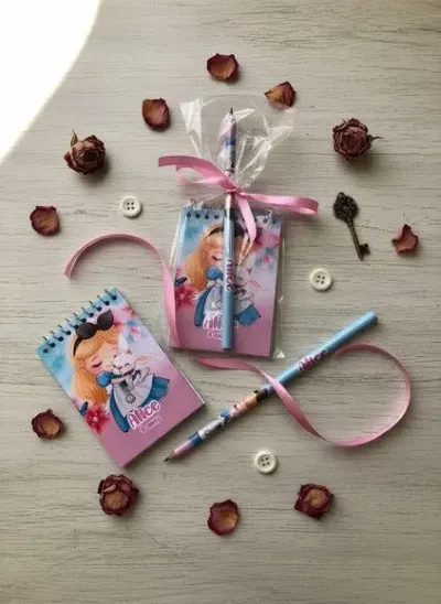 Bloquinho - Alice no País das Maravilhas Personalizado - artesanato de Mi Papelaria Criativa