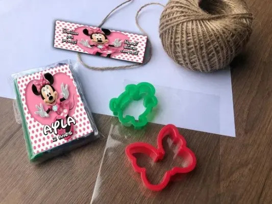 Massinha Modelar Minnie Personalizada - artesanato de Mi Papelaria Criativa