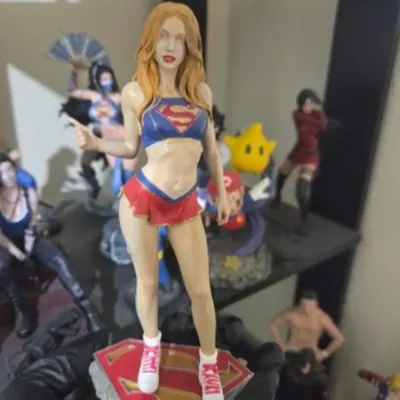Supergirl DC Boneco Colecionaveis Action Figure - artesanato de 3D BILLA
